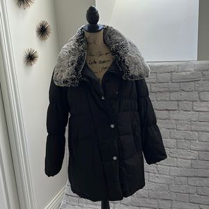 Betsey johnson black puffer coat decorative fur collar